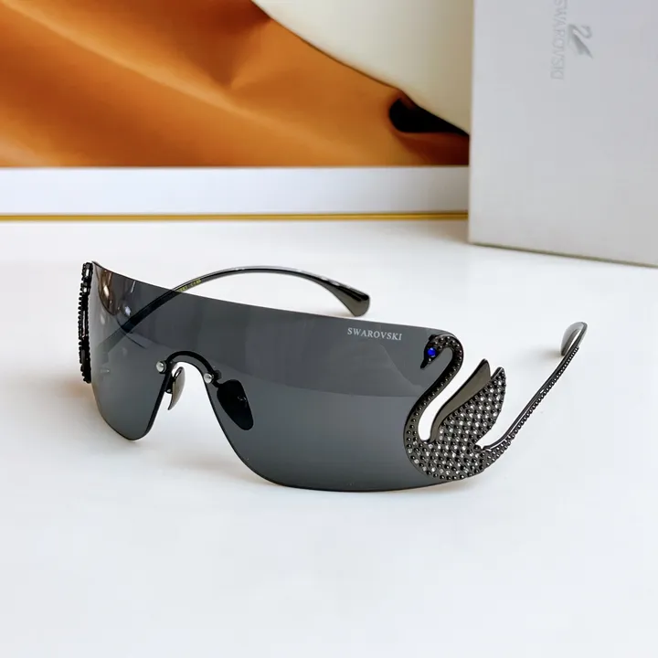 スーパーコピー スワロフスキー サングラス