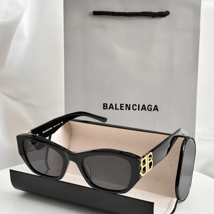 スーパーコピー バレンシアガ サングラス