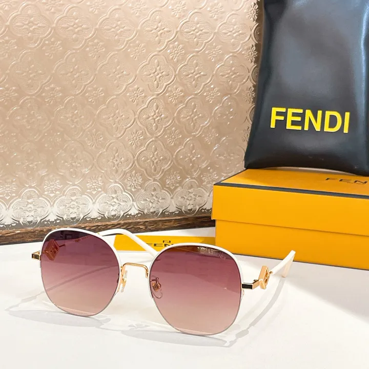 スーパーコピー フェンディ サングラス
