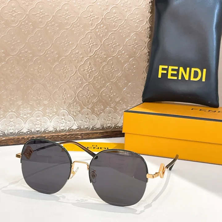 スーパーコピー フェンディ サングラス
