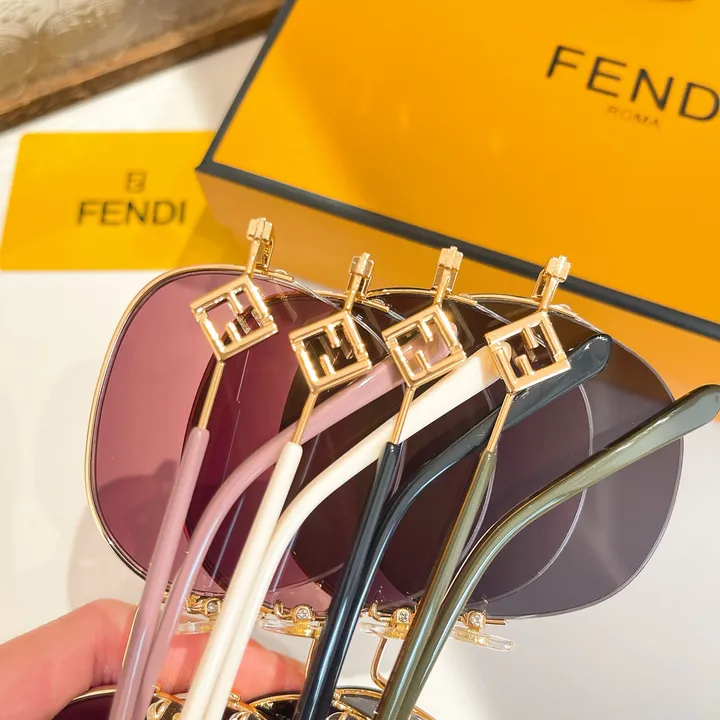 スーパーコピー フェンディ サングラス