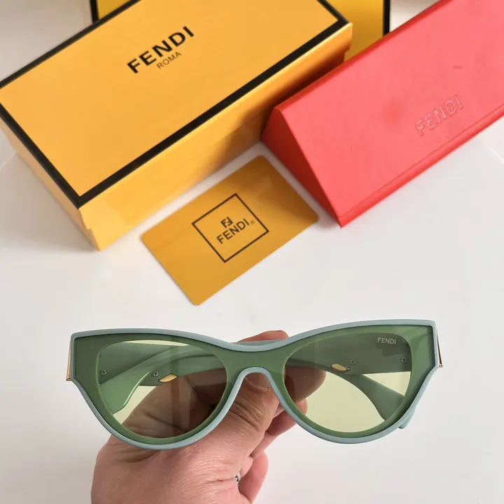 スーパーコピー フェンディ サングラス