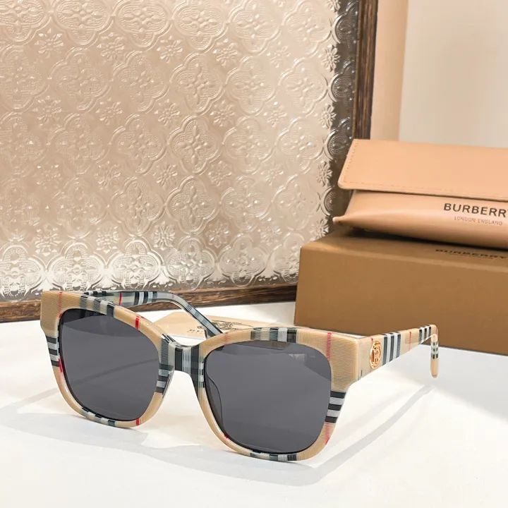 スーパーコピー バーバリー ス サングラス