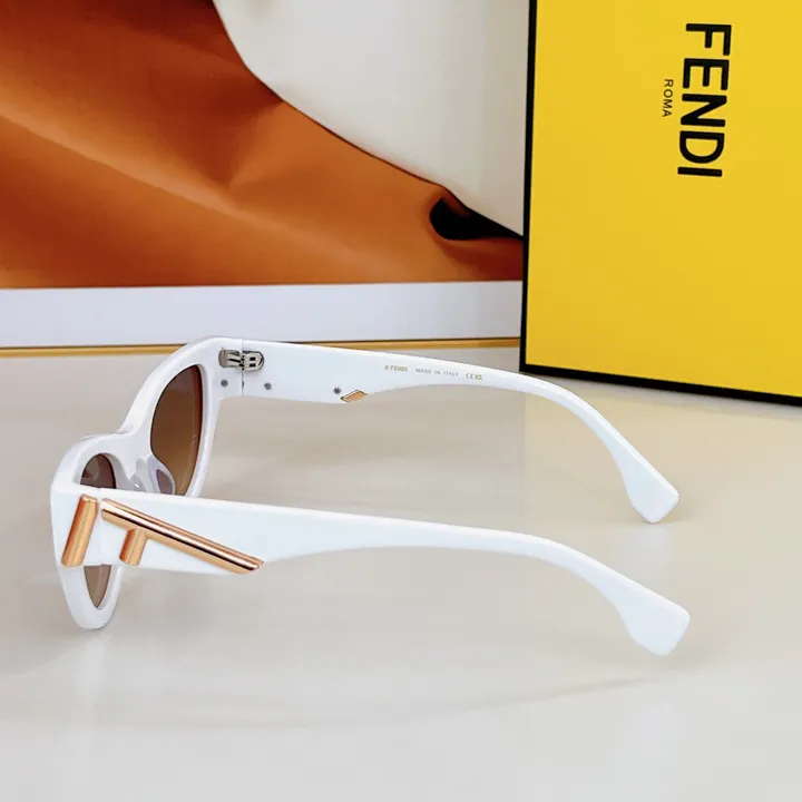 スーパーコピー フェンディ サングラス