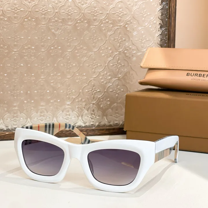 スーパーコピー バーバリー ス サングラス