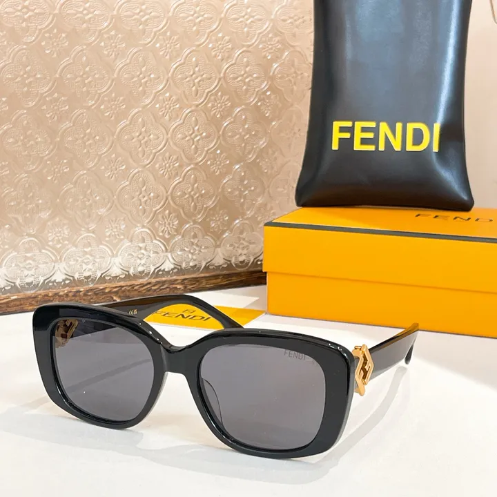 スーパーコピー フェンディ サングラス