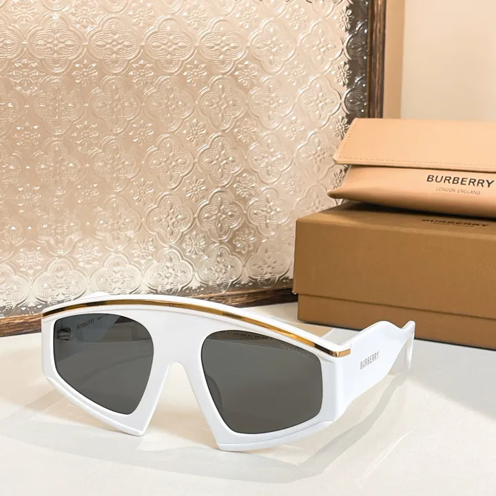 スーパーコピー バーバリー ス サングラス