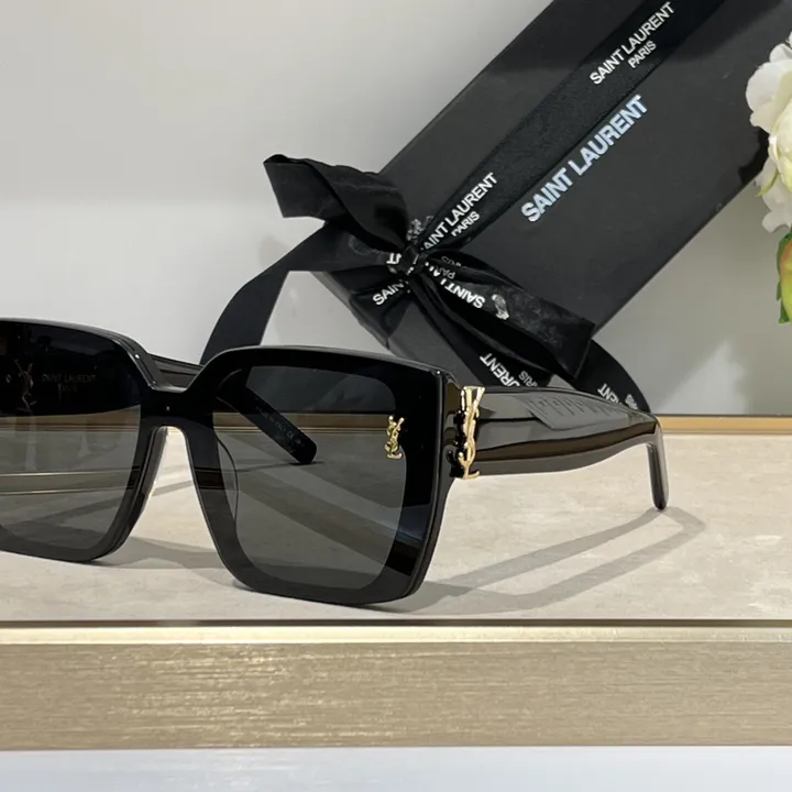 スーパーコピー イブサンローラン サングラス