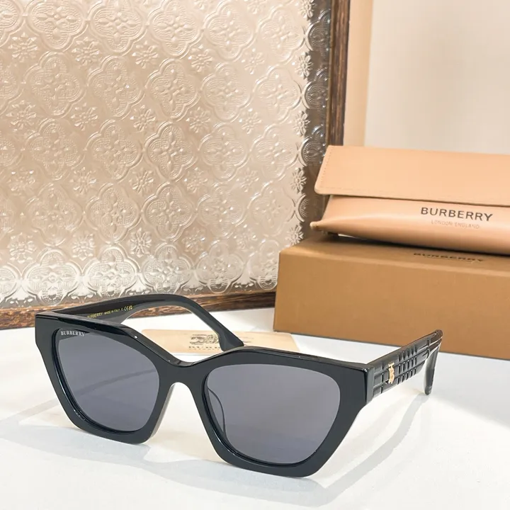 スーパーコピー バーバリー ス サングラス