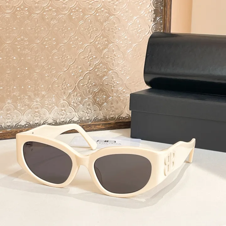 スーパーコピー バレンシアガ サングラス