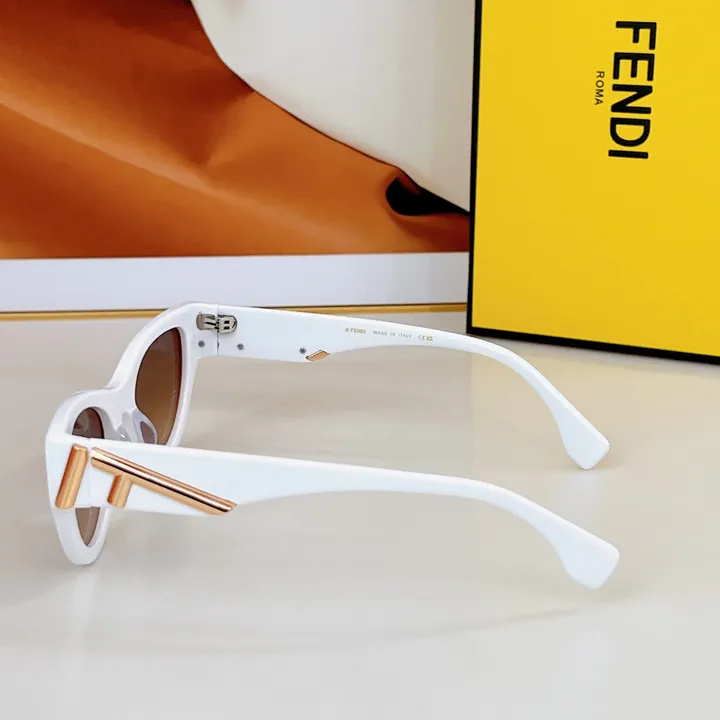 スーパーコピー フェンディ サングラス