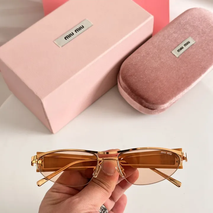 スーパーコピー ミュウミュウ サングラス