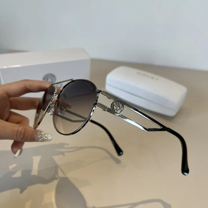 スーパーコピー ヴェルサーチ サングラス