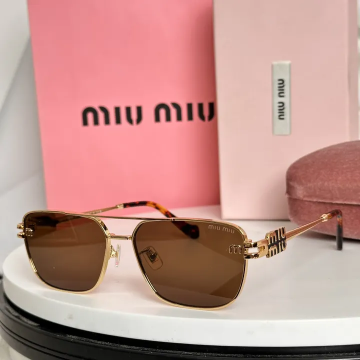 スーパーコピー ミュウミュウ サングラス