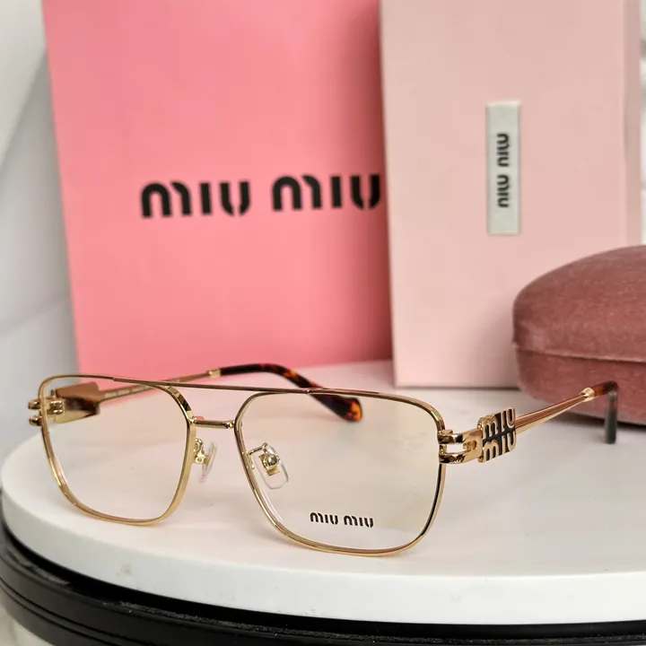 スーパーコピー ミュウミュウ サングラス