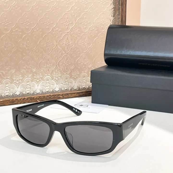 スーパーコピー バレンシアガ サングラス