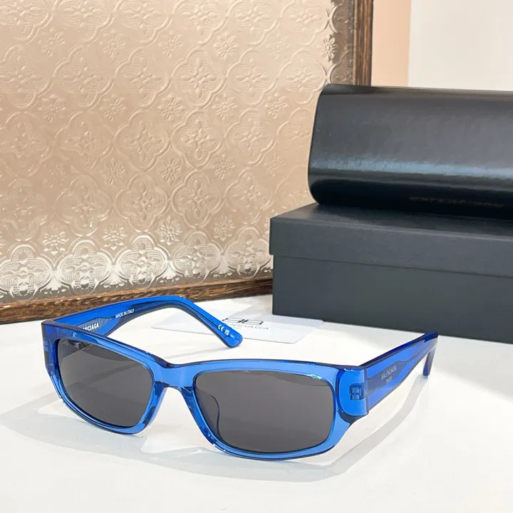 スーパーコピー バレンシアガ サングラス