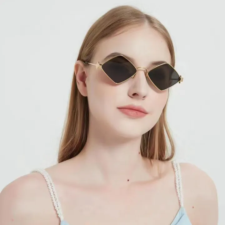 スーパーコピー ボッテガ ヴェネタ サングラス