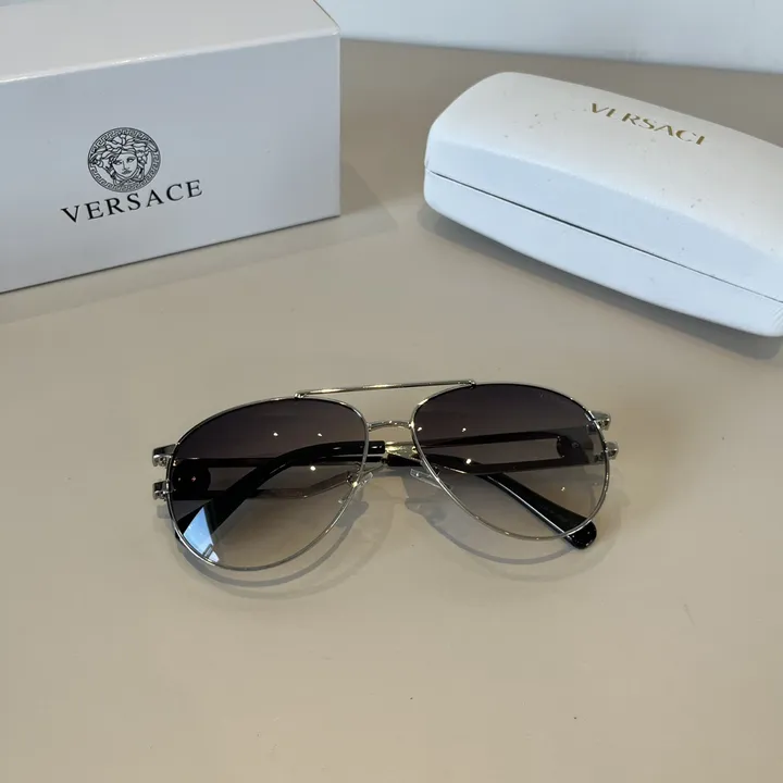 スーパーコピー ヴェルサーチ サングラス
