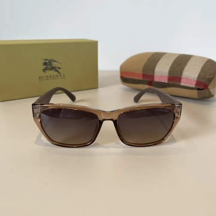 スーパーコピー バーバリー ス サングラス