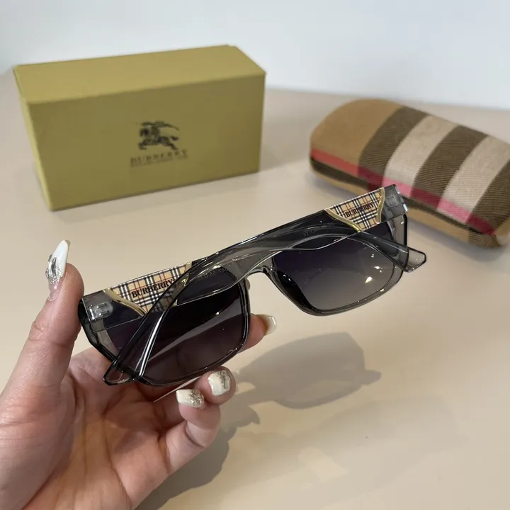 スーパーコピー バーバリー ス サングラス