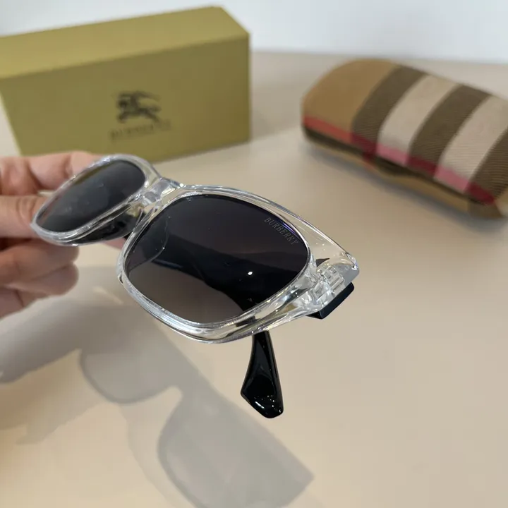 スーパーコピー バーバリー ス サングラス