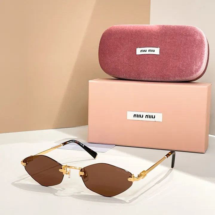 スーパーコピー ミュウミュウ サングラス