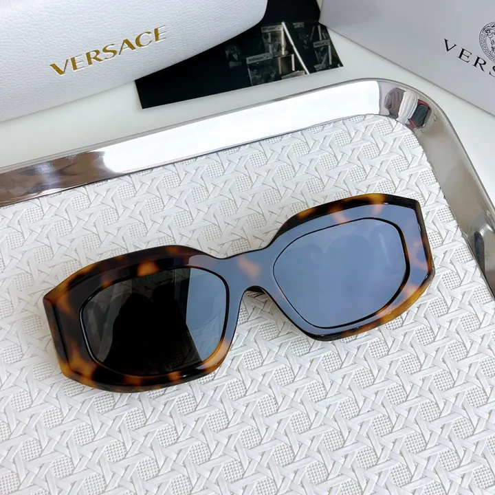 スーパーコピー ヴェルサーチ サングラス
