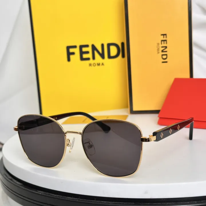 スーパーコピー フェンディ サングラス