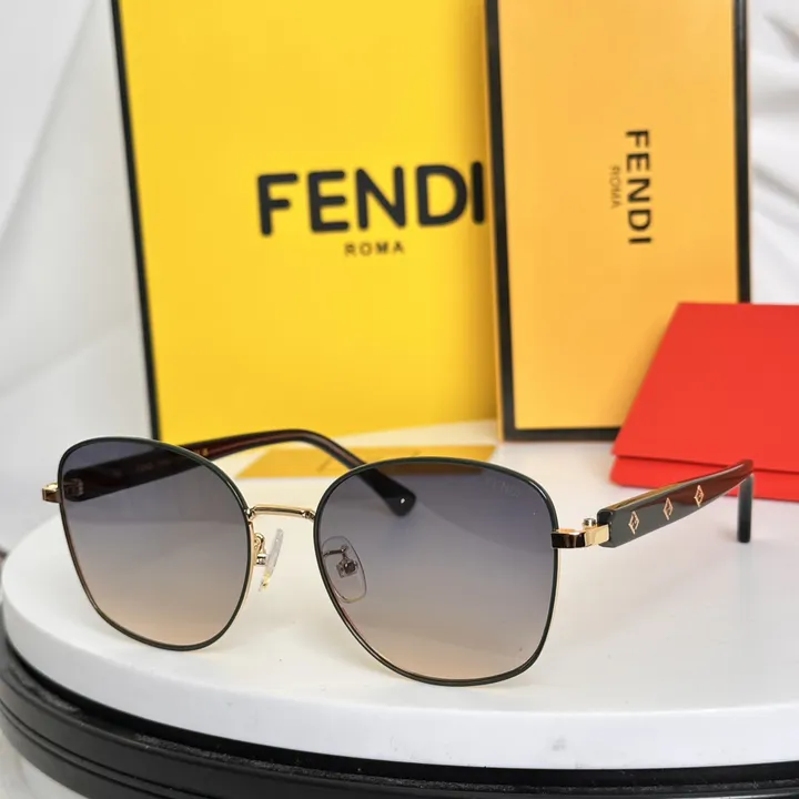 スーパーコピー フェンディ サングラス
