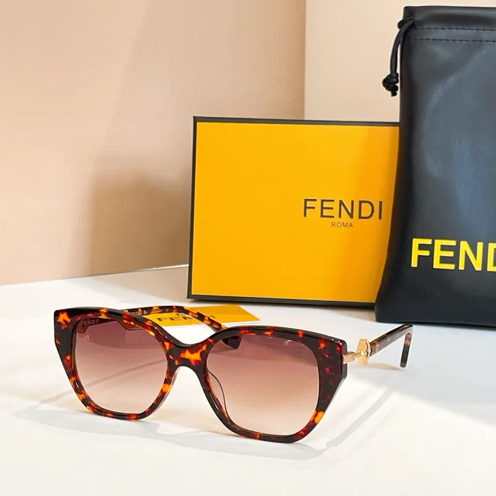 スーパーコピー フェンディ サングラス