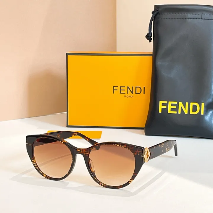 スーパーコピー フェンディ サングラス