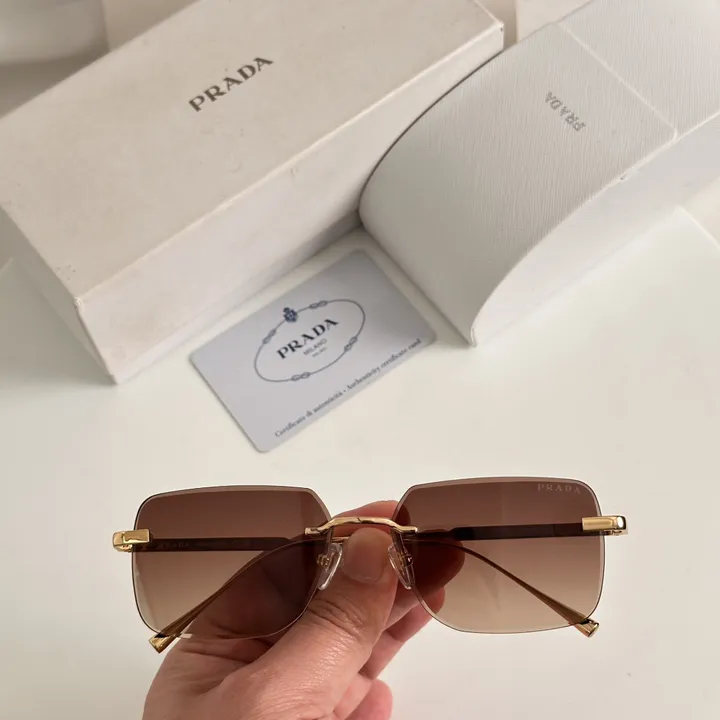 スーパーコピー プラダ サングラス