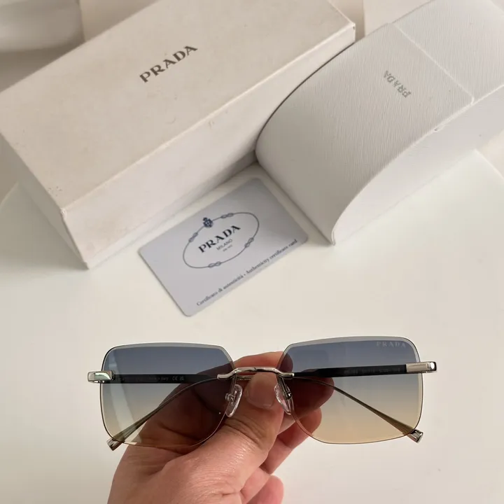 スーパーコピー プラダ サングラス