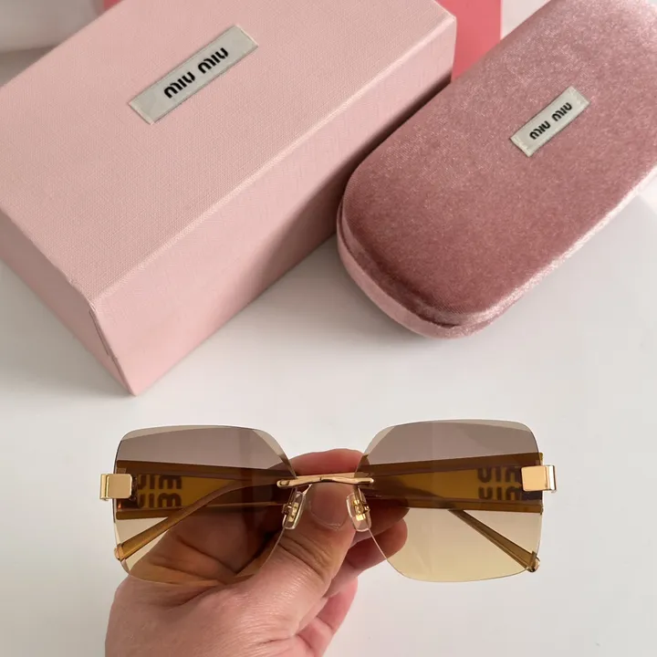 スーパーコピー ミュウミュウ サングラス