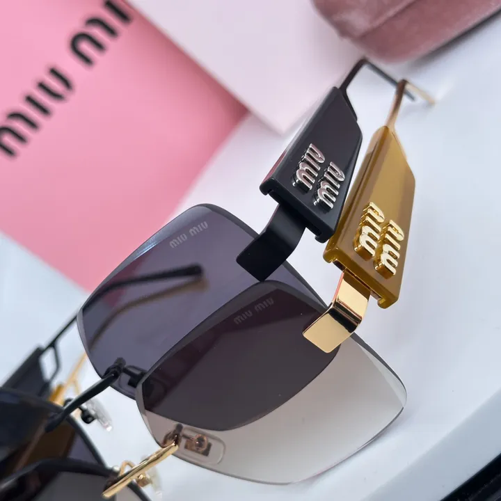 スーパーコピー ミュウミュウ サングラス