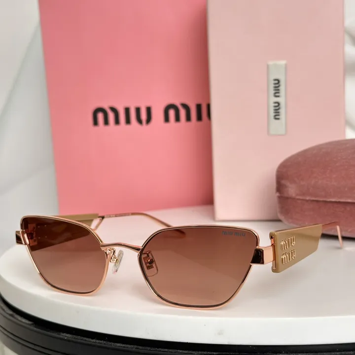 スーパーコピー ミュウミュウ サングラス