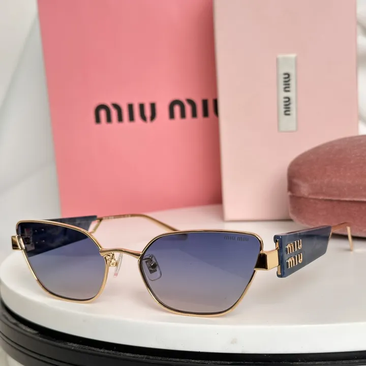 スーパーコピー ミュウミュウ サングラス