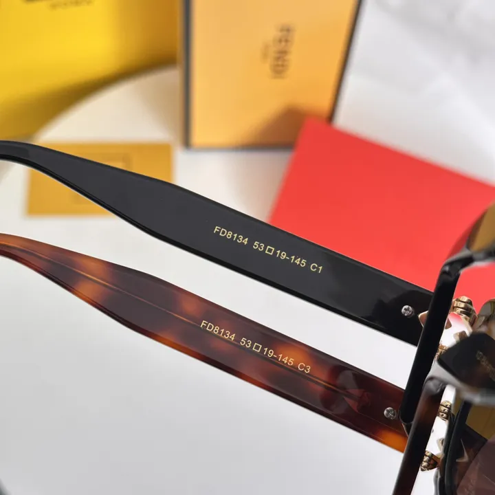 スーパーコピー フェンディ サングラス