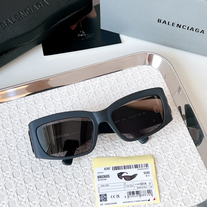 スーパーコピー バレンシアガ サングラス