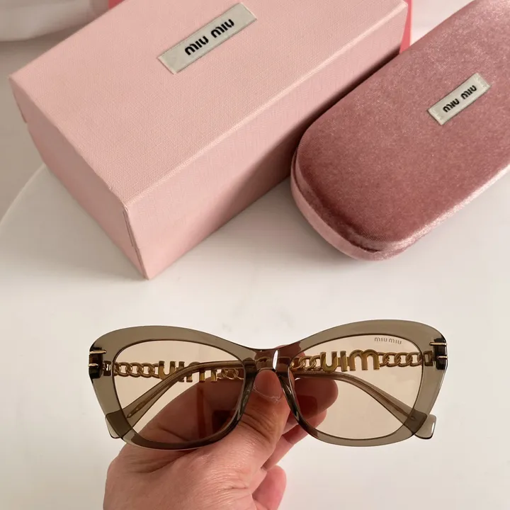 スーパーコピー ミュウミュウ サングラス