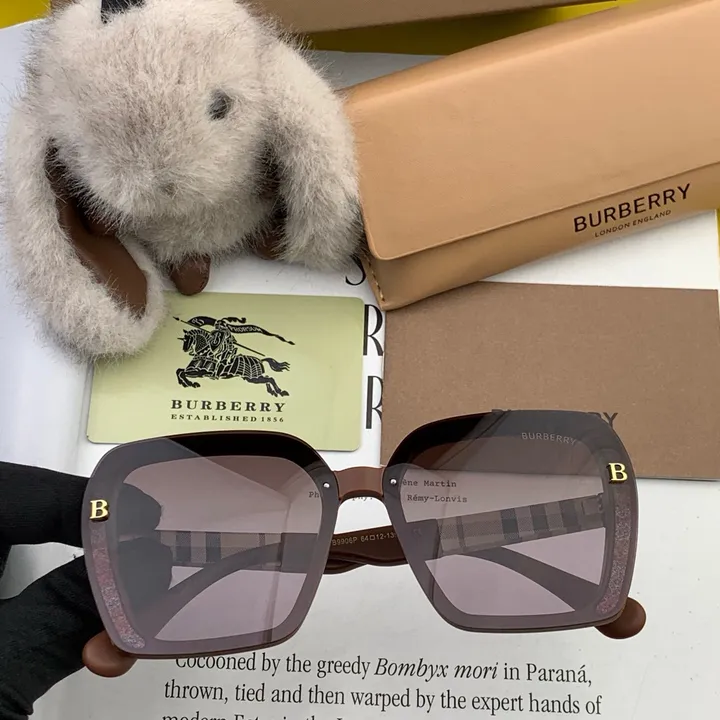 スーパーコピー バーバリー ス サングラス