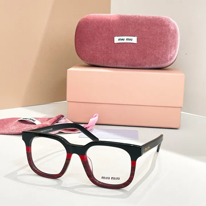 スーパーコピー ミュウミュウ サングラス