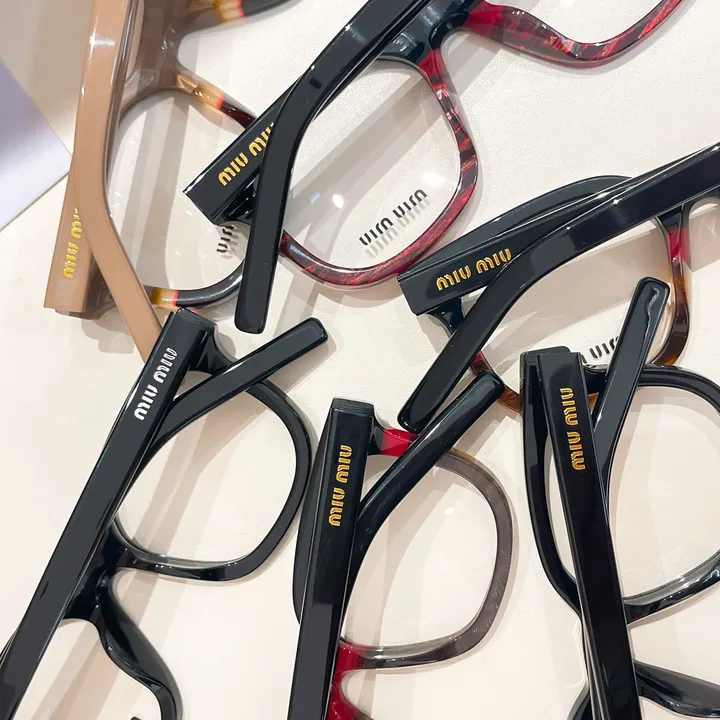 スーパーコピー ミュウミュウ サングラス