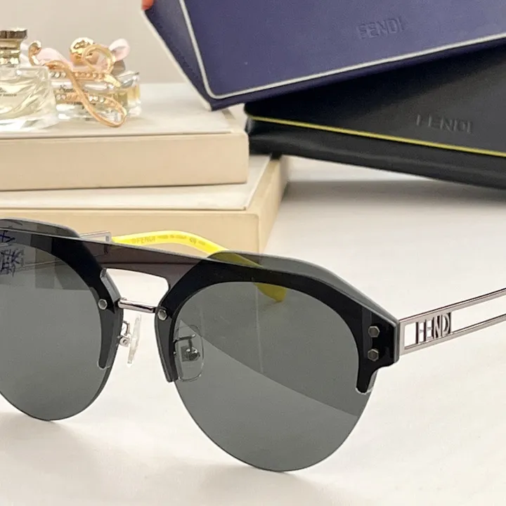 スーパーコピー フェンディ サングラス