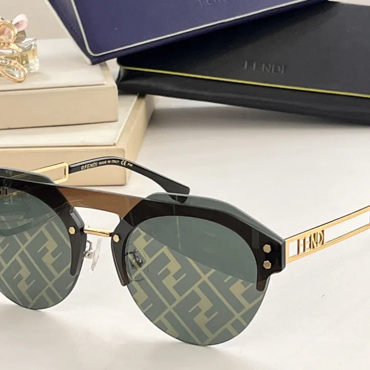 スーパーコピー フェンディ サングラス