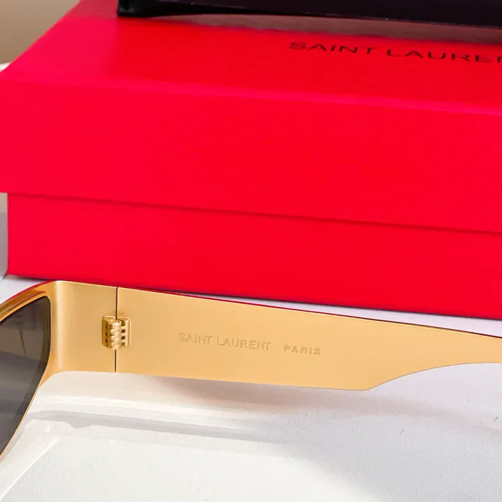 スーパーコピー イブサンローラン サングラス