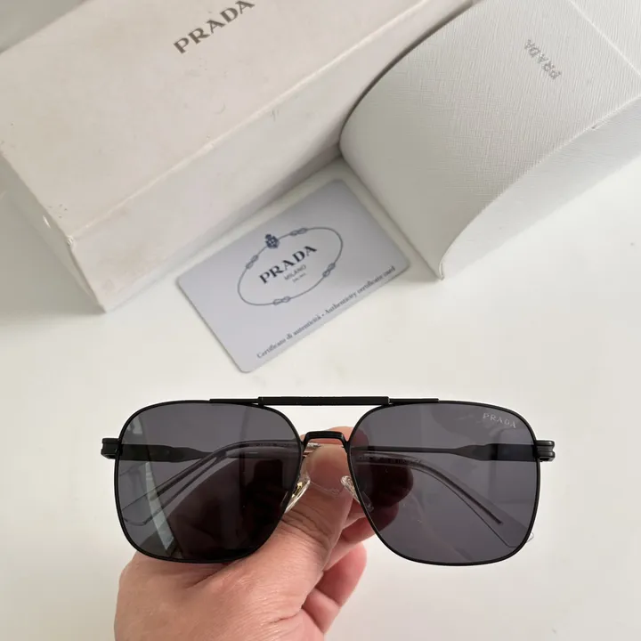 スーパーコピー プラダ サングラス