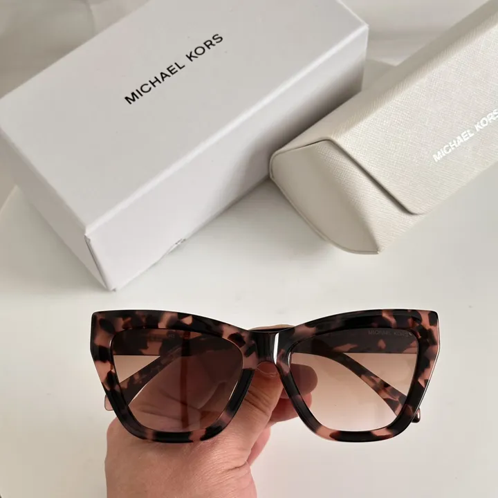 スーパーコピー マイケルコース サングラス