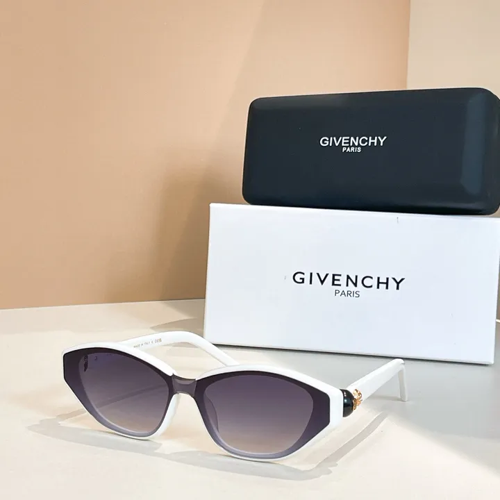 スーパーコピー ジバンシィ サングラス